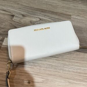 Michael Kors Large Continental wallet